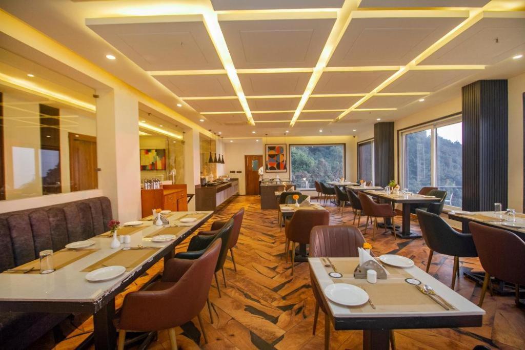 Baris Resort Mussoorie Esterno foto