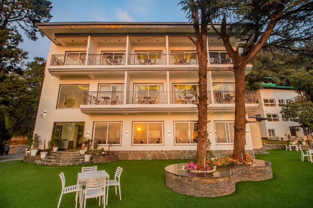 Baris Resort Mussoorie Esterno foto